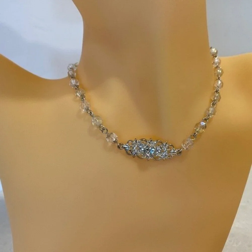 Choker Crystal Beads With Vintage Rhinestone Center Pendant Adjustable